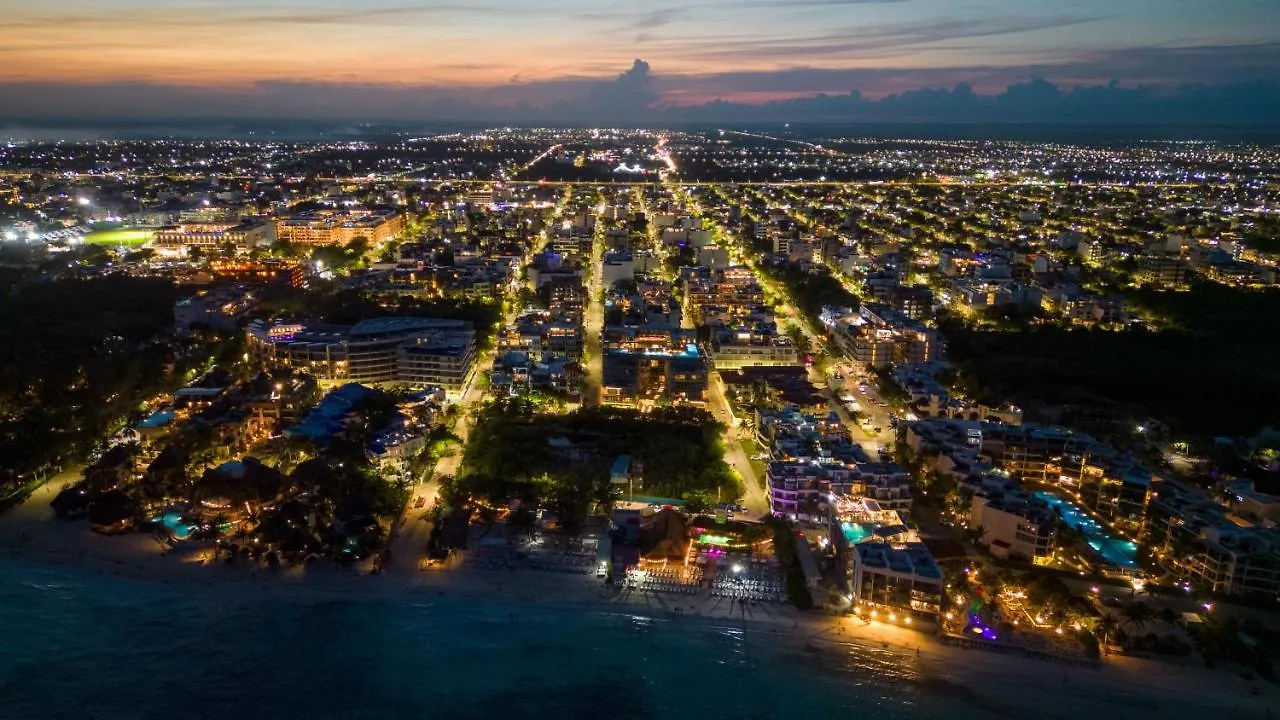 Appartement Magnificent View Of The Caribbean Sea/3Pool/Skybar By Yeah à Playa del Carmen